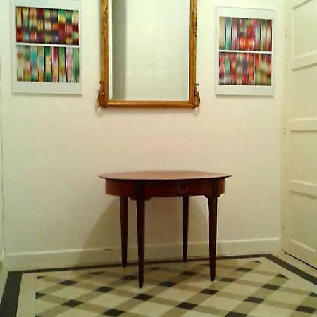 Apartment Golden Square Nice